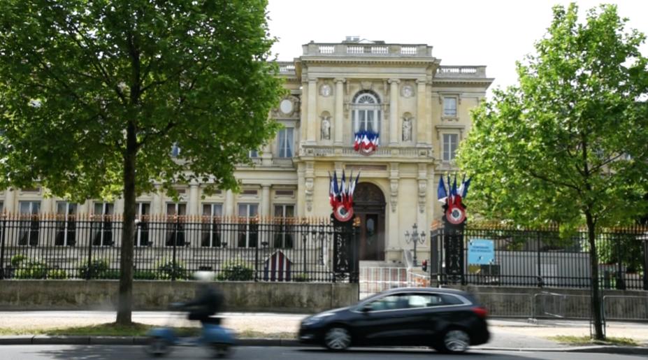 How to Apply for a French Visa